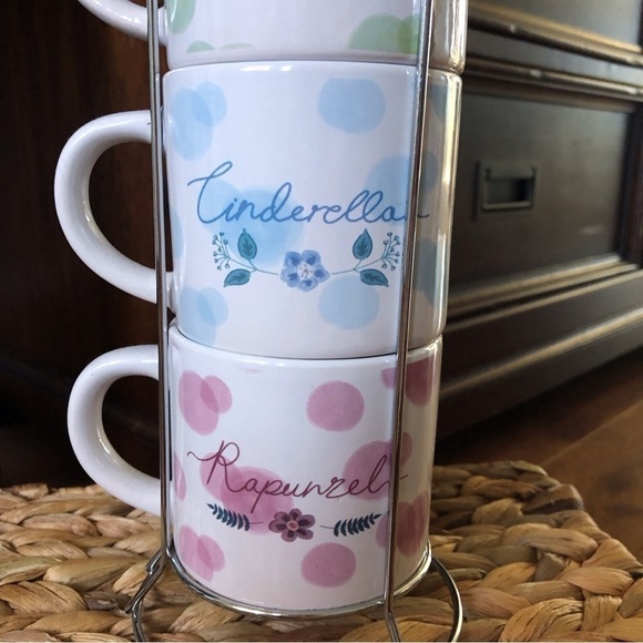 Disney Princess set of 4 stackable ceramic mugs with stand - Picture 9 of 9
